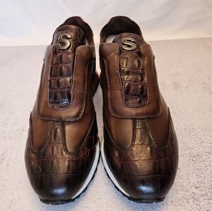 NIB Size 7 Men's Premium Leather Slip on Sneaker "Reptile"Leather, Metal Accents